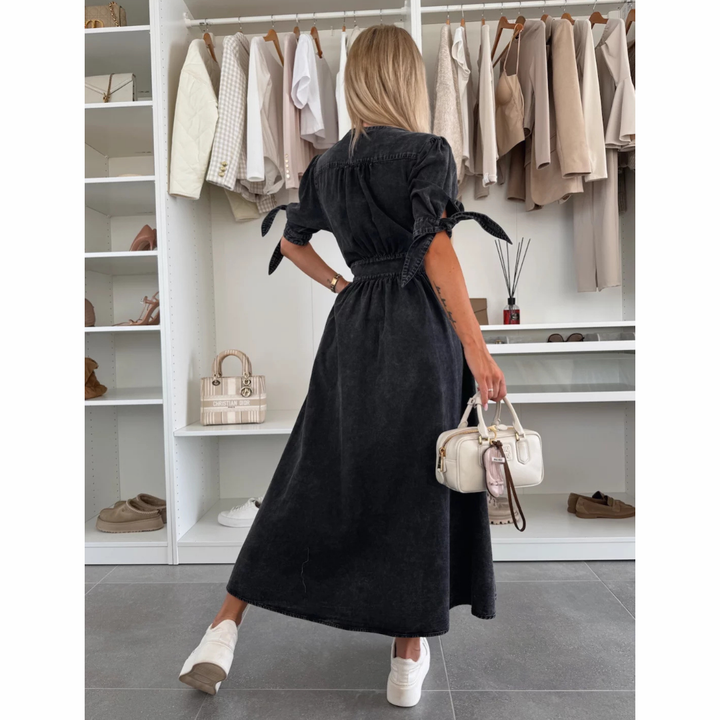 Giulia | Abito Elegante con Bottoni