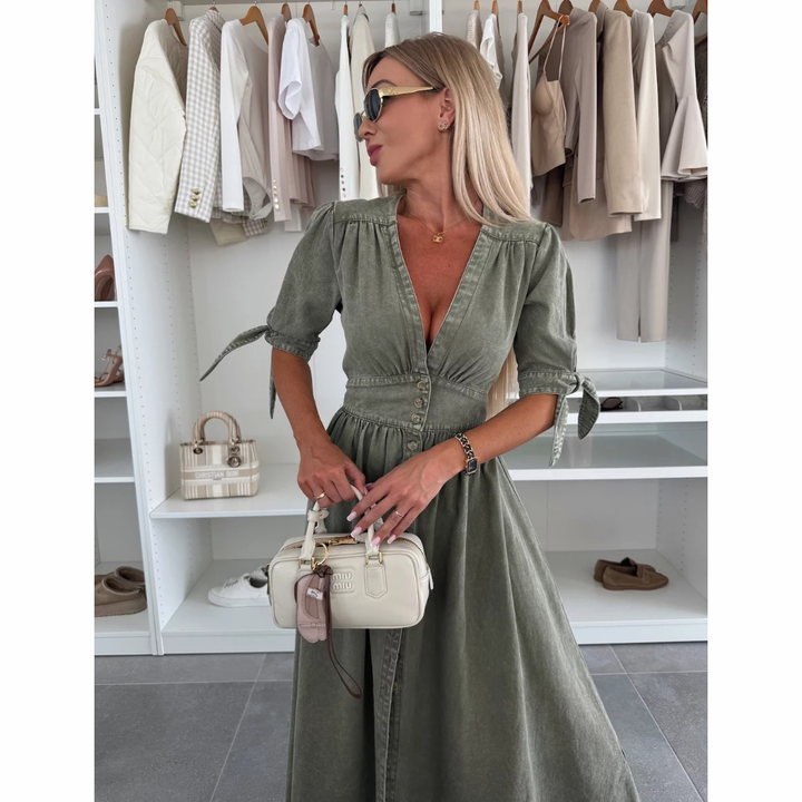 Giulia | Abito Elegante con Bottoni