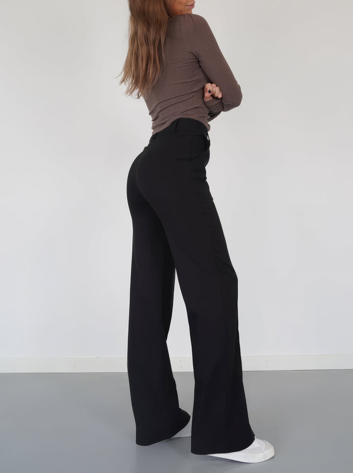 Pantaloni larghi rilassati