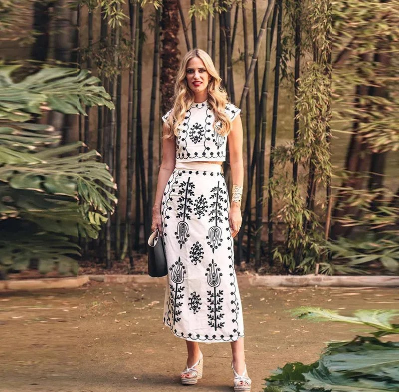 Camilla | Set Floreale Elegante