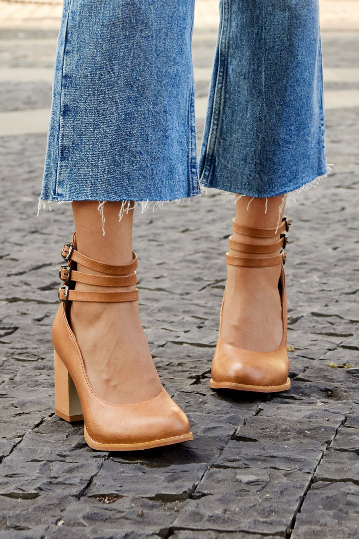 Allegra™ | Sandali con Cinturino e Tacco Spesso