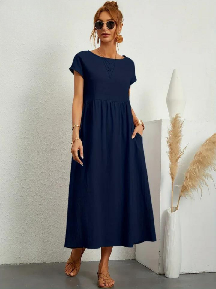 Strava™ | Abito Estivo in Cotone con Stile Fluttuante